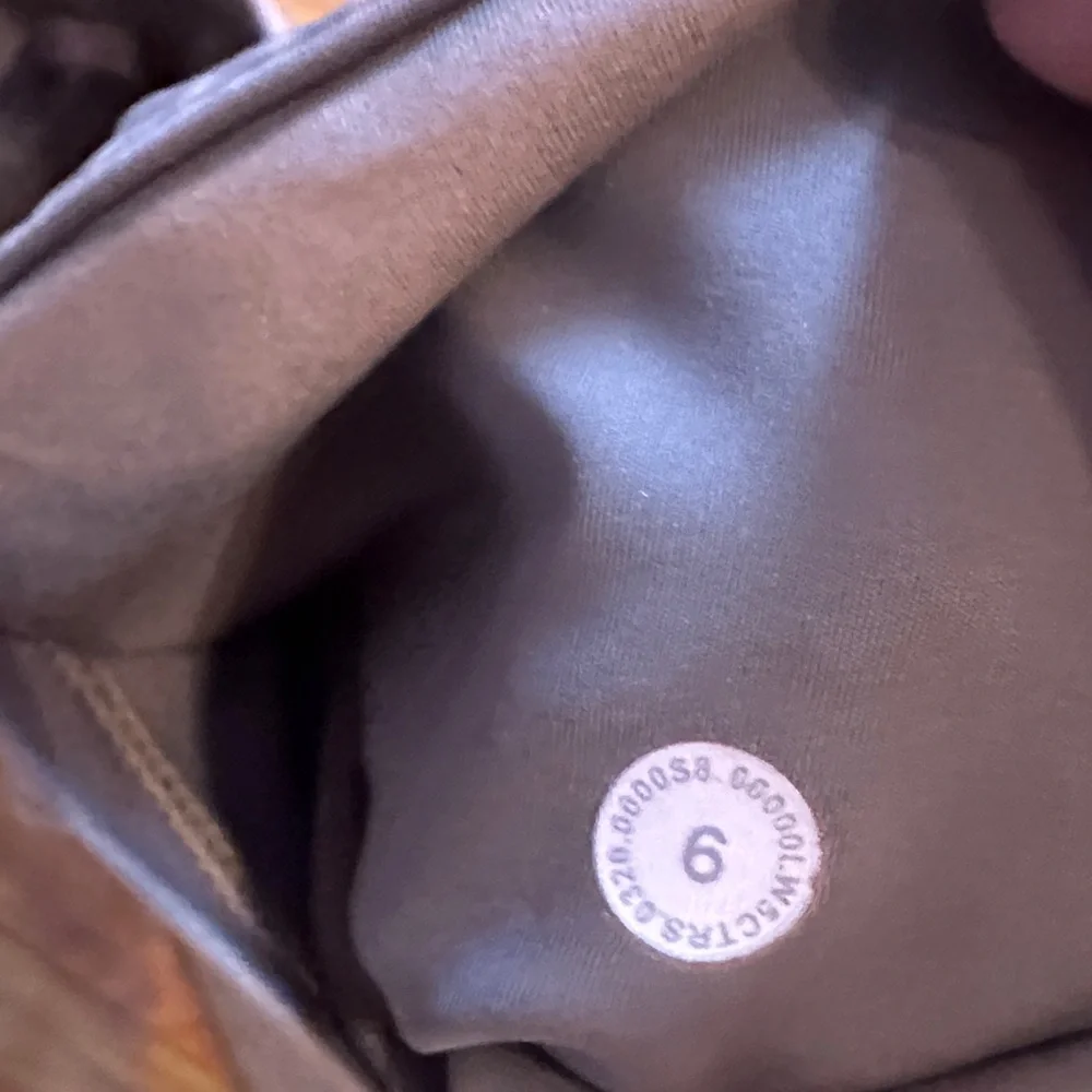 lululemon athletica Brown Leggings - almost new - Picture 4 of 4